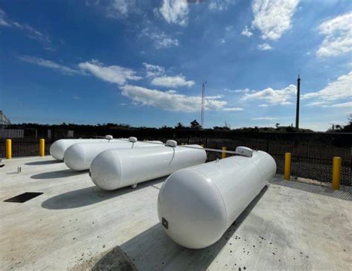 Does Mapco sell 100% gas?