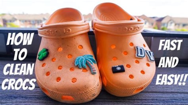 How do you clean dirty Crocs?