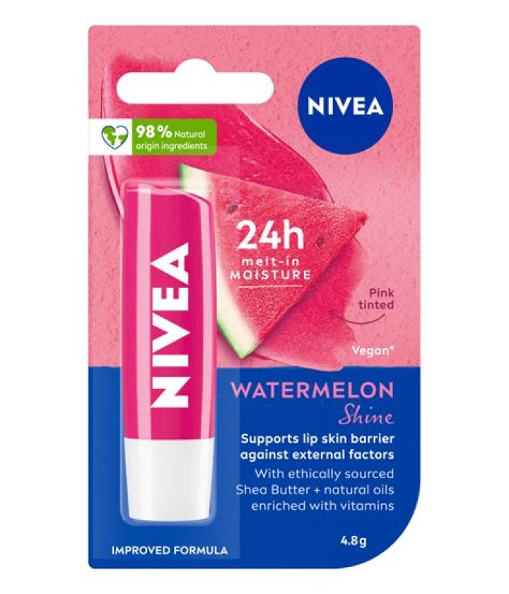 How does Nivea original care lip balm work?
