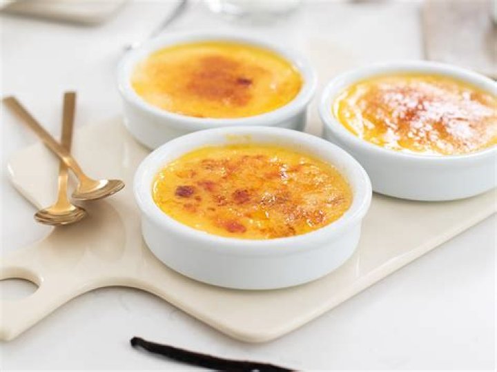 How much does a creme brulee cost?