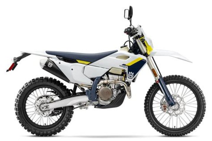 Is there a 125 dual sport?