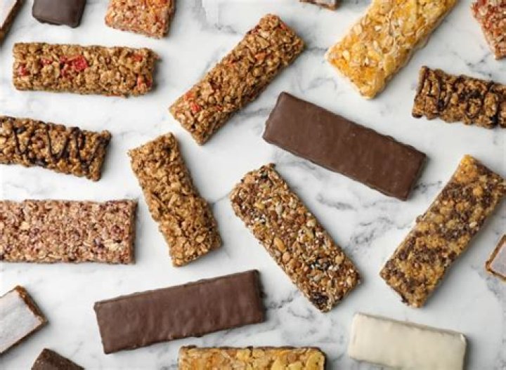 What are the most healthy snack bars?