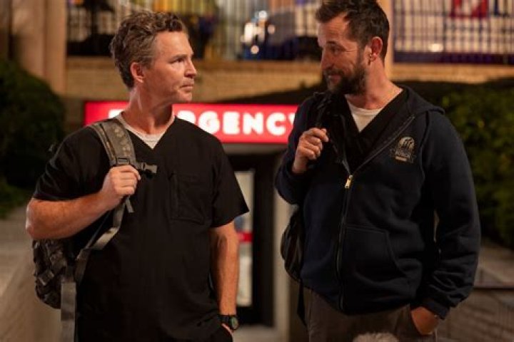 What do pitt dorms come with?