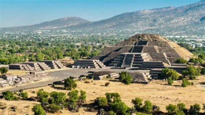 What is San Juan Teotihuacan known for?