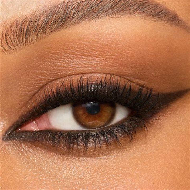 What is the best eyeliner color for brown eyes?