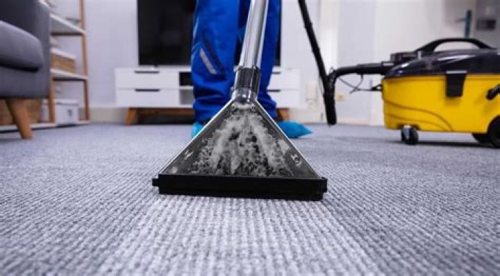 What is the best solution to use for carpet cleaning?
