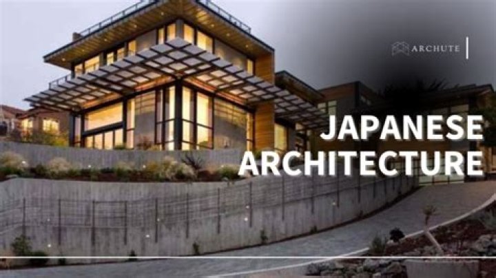 What is the main characteristics of Japanese architecture