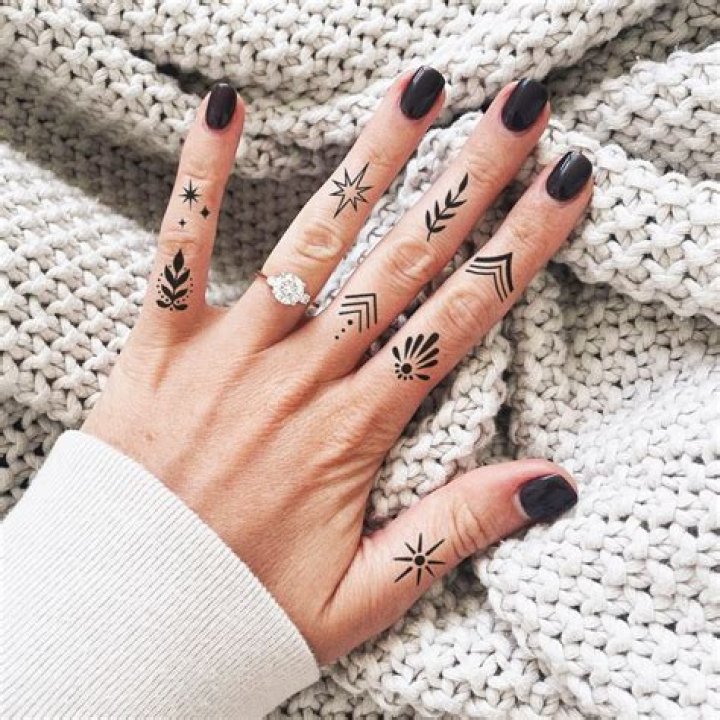 Why finger tattoos are a bad idea?