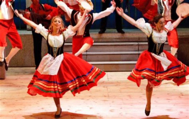 Why is it called a tarantella?