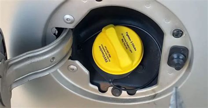 Will check engine light go off after replacing gas cap?